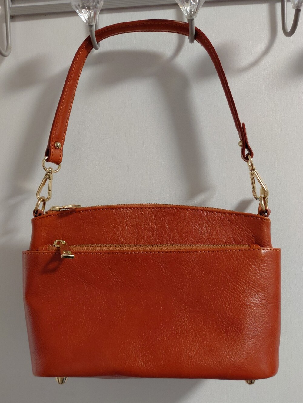 Divina Firenze Cognac Brown Shoulder/Crossbody Purse W/Gold Hardware